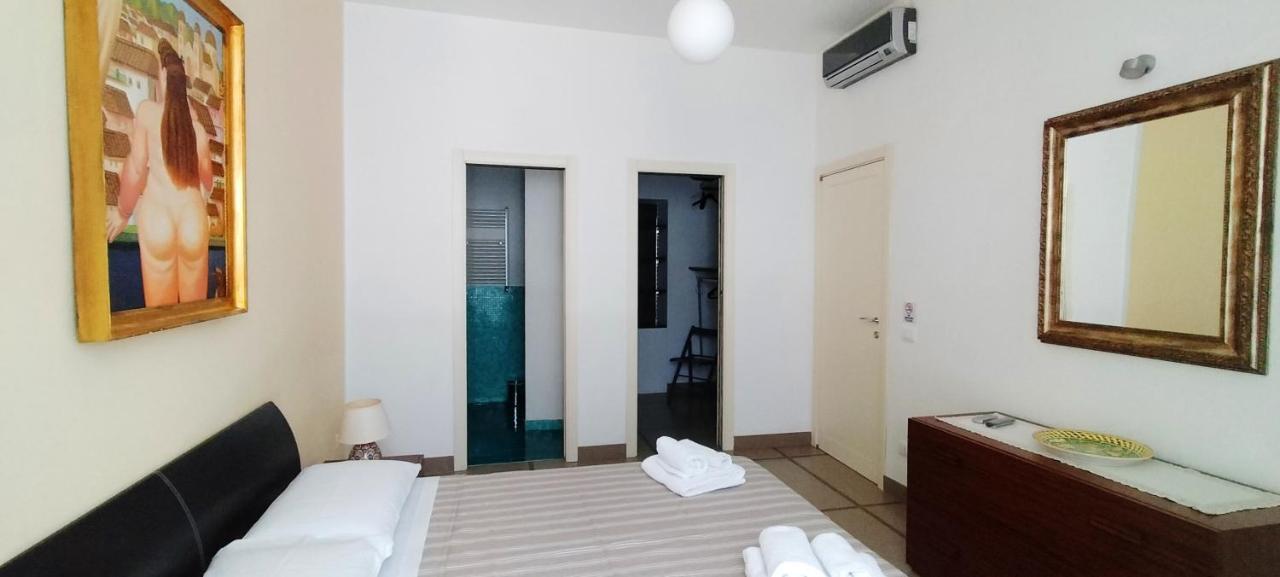 Appartamento Salinas Palermo Exterior photo